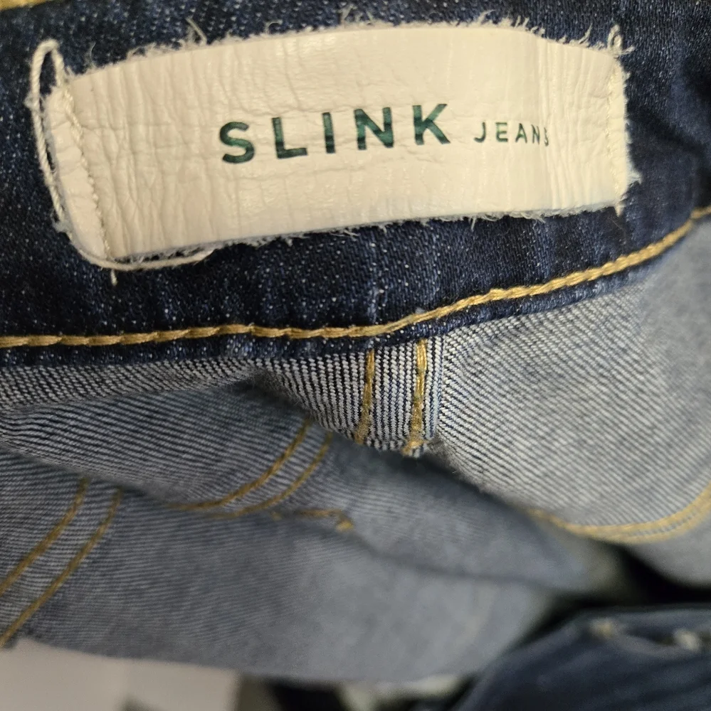 SLINK Curvy Dark Wash Skinmy Jeans w Distressing Sz 16 / XL